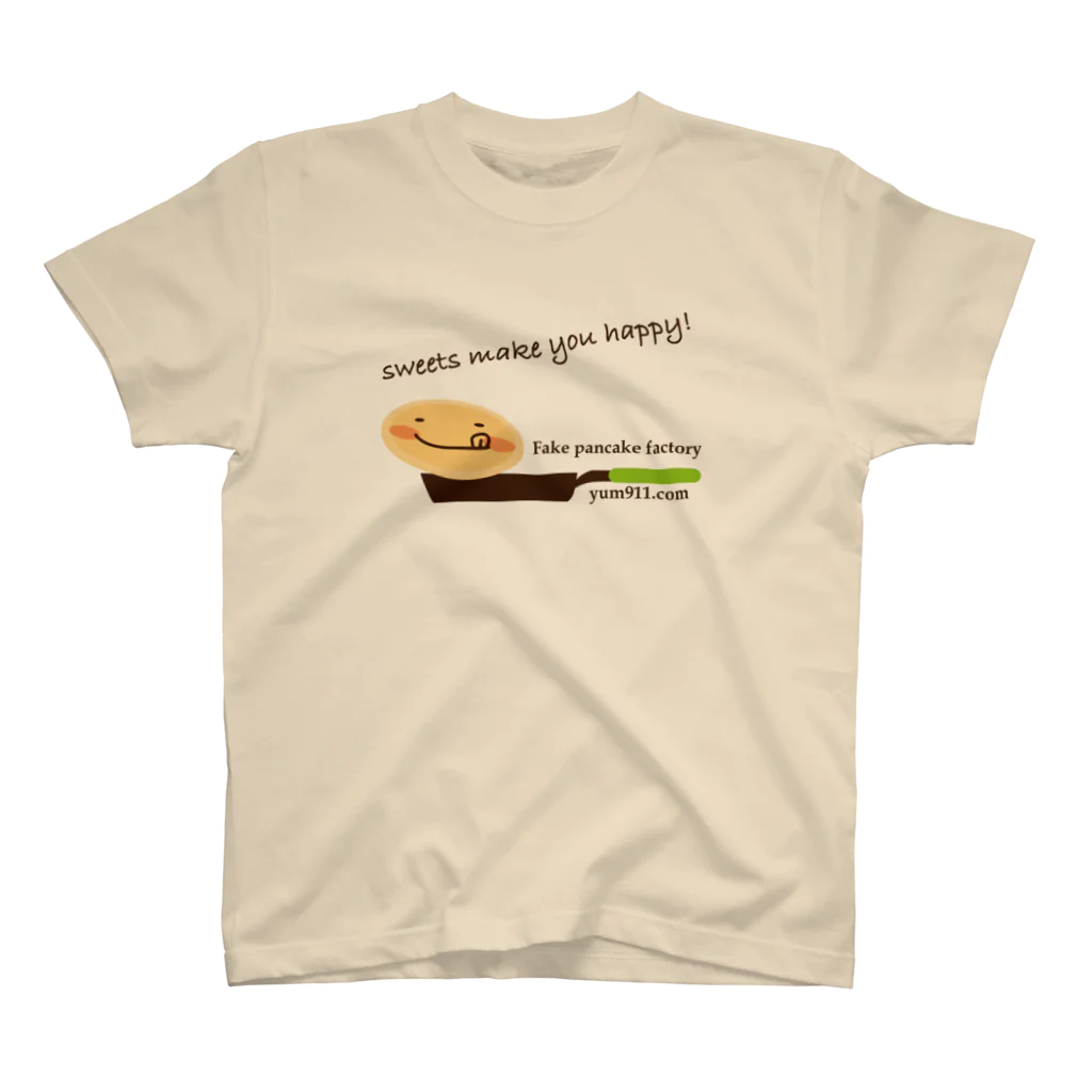 yum911のsweets make you happy! Regular Fit T-Shirt