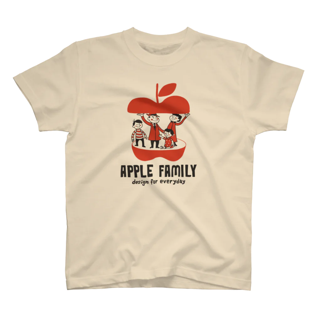 Design For EverydayのAPPLE FAMILY Regular Fit T-Shirt