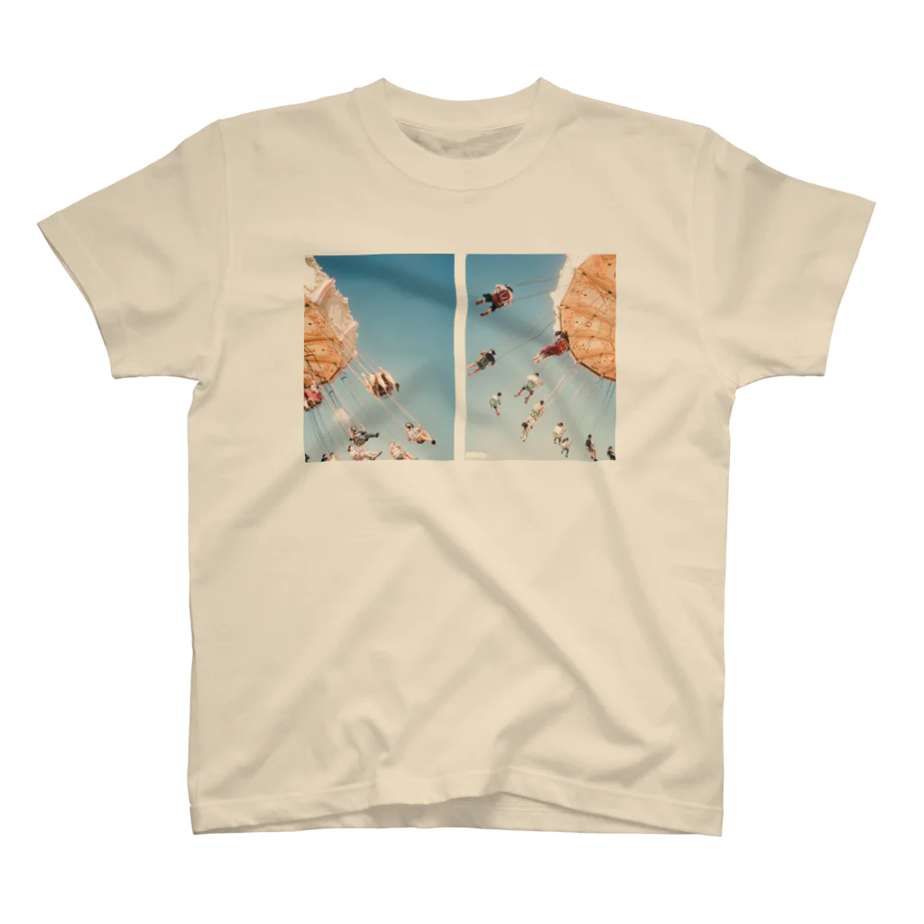 EndofNovemberの空中ブランコbeige（フィルム写真） スタンダードTシャツ