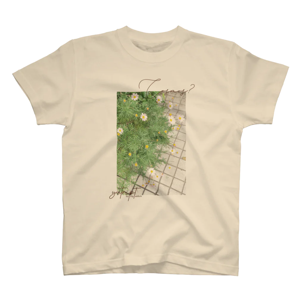 yutriptのCosmos? Regular Fit T-Shirt