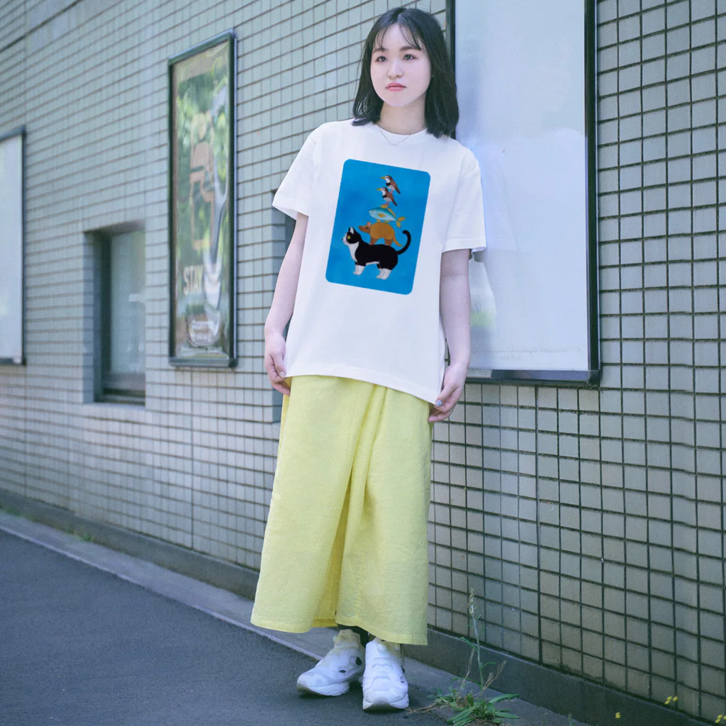 雑貨屋ヨコイマウのどうぶつブレーメン Regular Fit T-Shirt