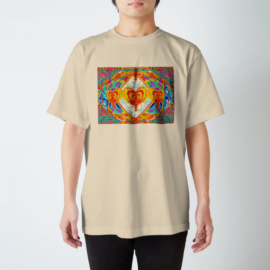 ✨🌈✨ユラクラカン🇯🇵 ✨🌈✨の🌈🌟恋人達の祝杯💕🥂ゴールデンハート🌈🌟 スタンダードTシャツ