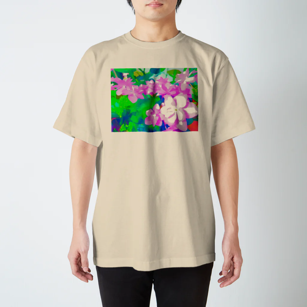 motomo.のピンクの紫陽花. スタンダードTシャツ