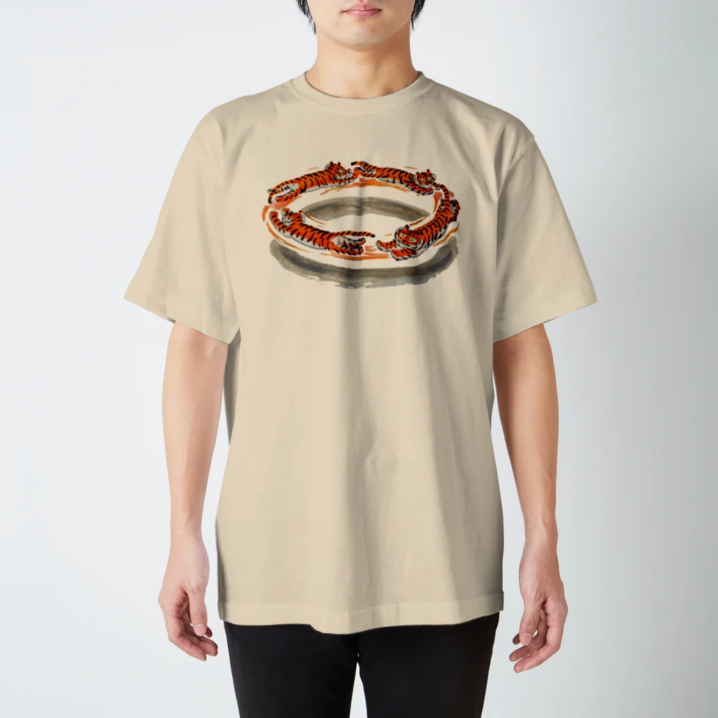 segasworksのトラちゃんグルグル（バター不可避） Regular Fit T-Shirt