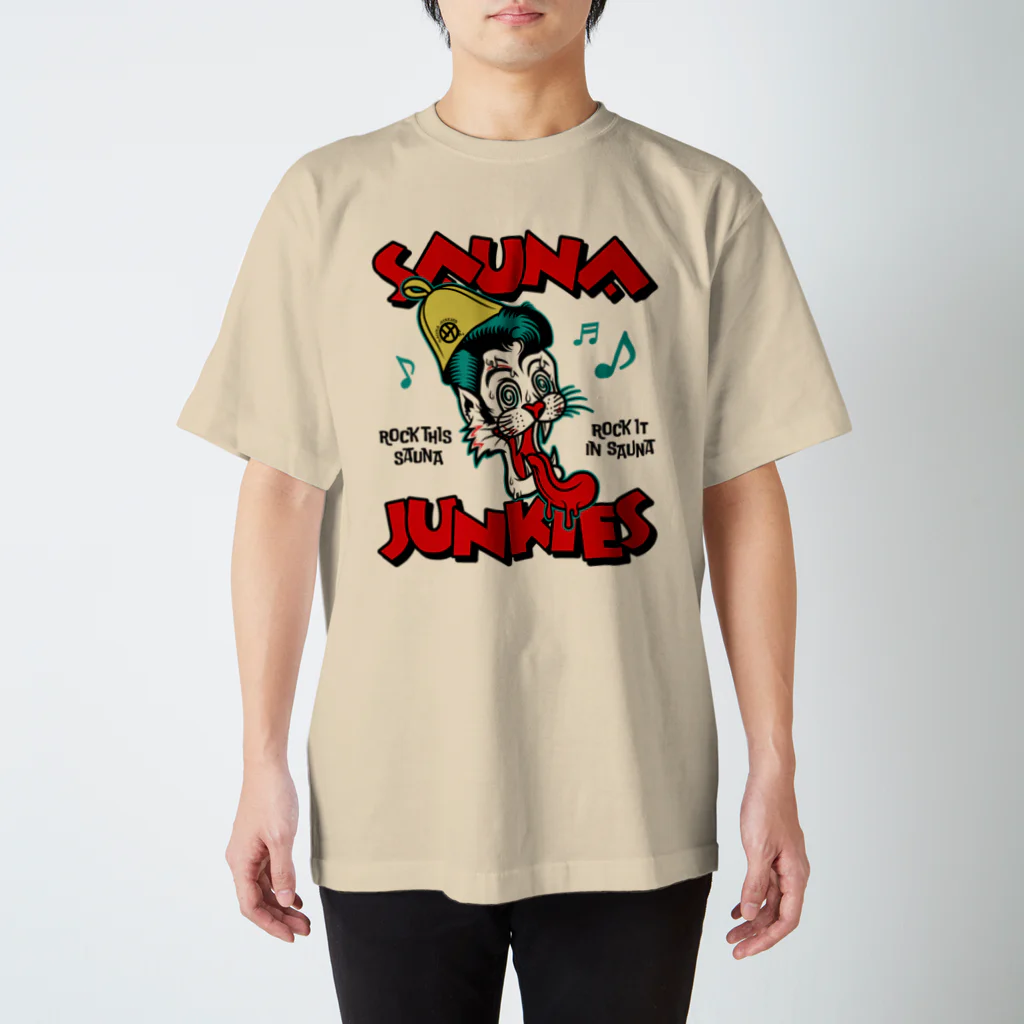 SAUNA JUNKIES | サウナジャンキーズのSAUNNER CATS（淡色） Regular Fit T-Shirt