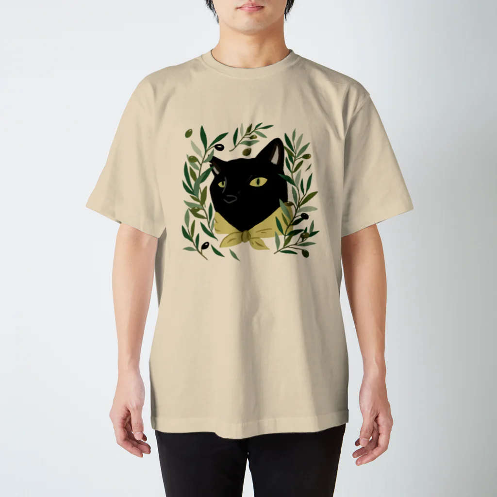 kikkutontonのオリーブ畑の黒猫ちゃん スタンダードTシャツ