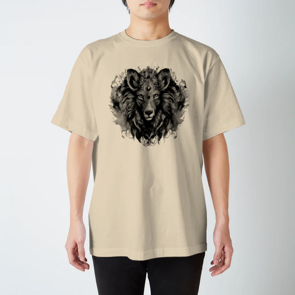 UmageのMysterious Fantasy Animal（神秘的な空想の動物） Regular Fit T-Shirt