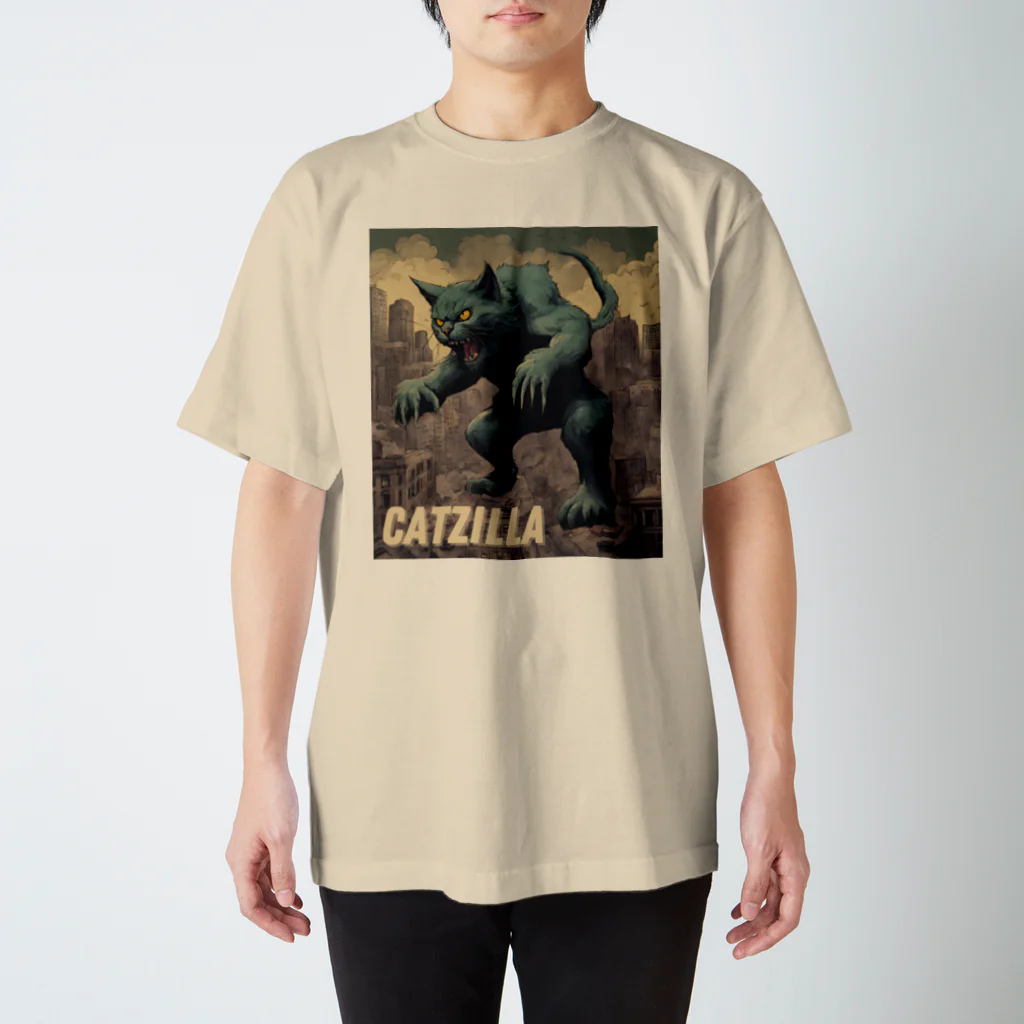 HappyFaceMarketのゴジラになりたい猫 CATZILLA Regular Fit T-Shirt