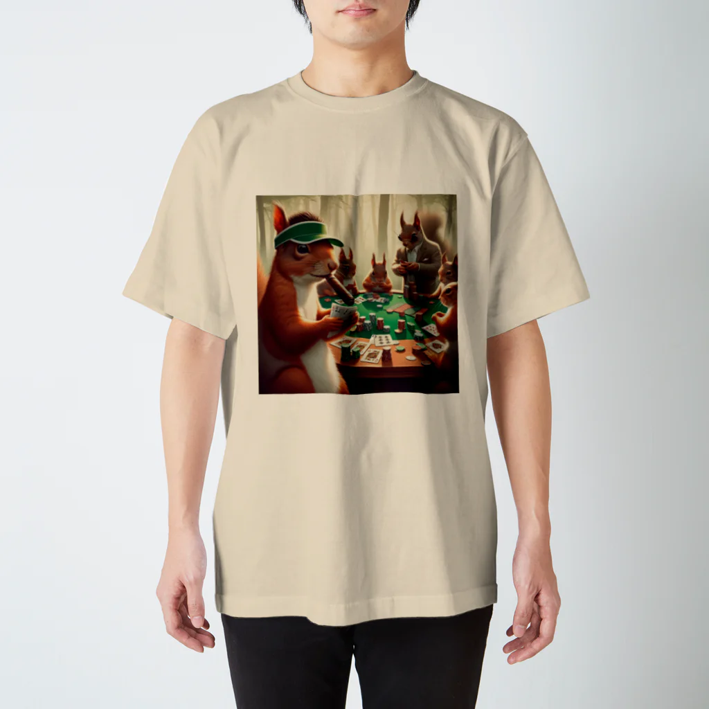 ぴーすけ🃏【ポーカーグッズ】のリスのポーカー倶楽部 Regular Fit T-Shirt