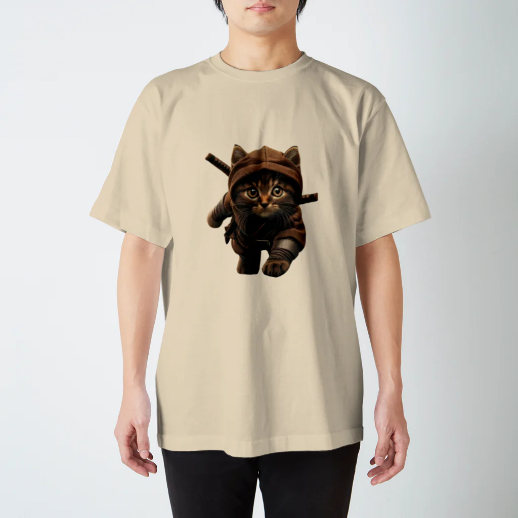 ネコネコ笑店 -Cat Goods Store-の忍法ねこ丸No3 スタンダードTシャツ