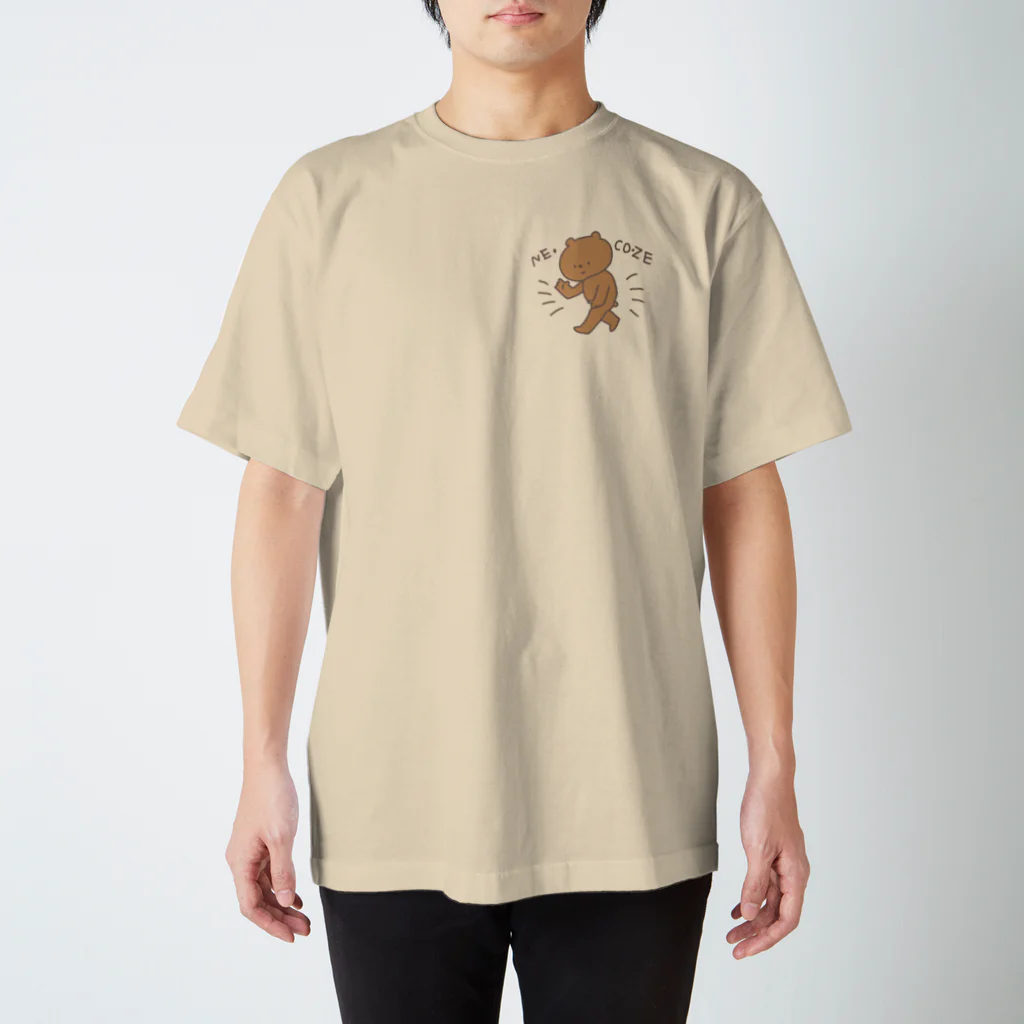 SAKURA-SAKURAのねこ背くまくん Regular Fit T-Shirt