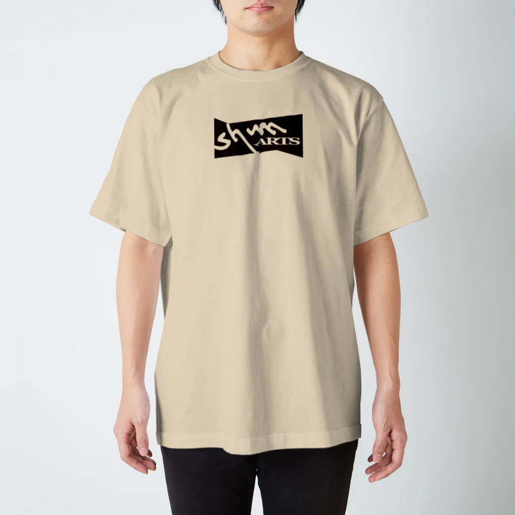 シュンアーツのシュンアーツロゴ Regular Fit T-Shirt