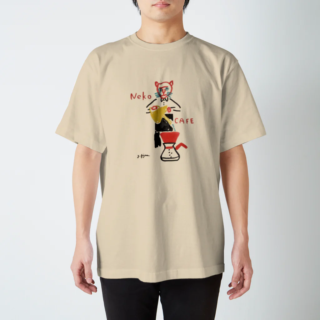 ふじみ屋 fujimi-ya の”猫の・猫による・猫のための”猫カフェ。 Regular Fit T-Shirt