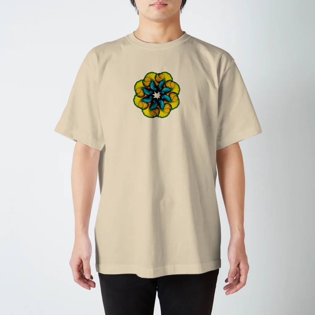 ミルエルのベタの花グリーンマスタード スタンダードTシャツ