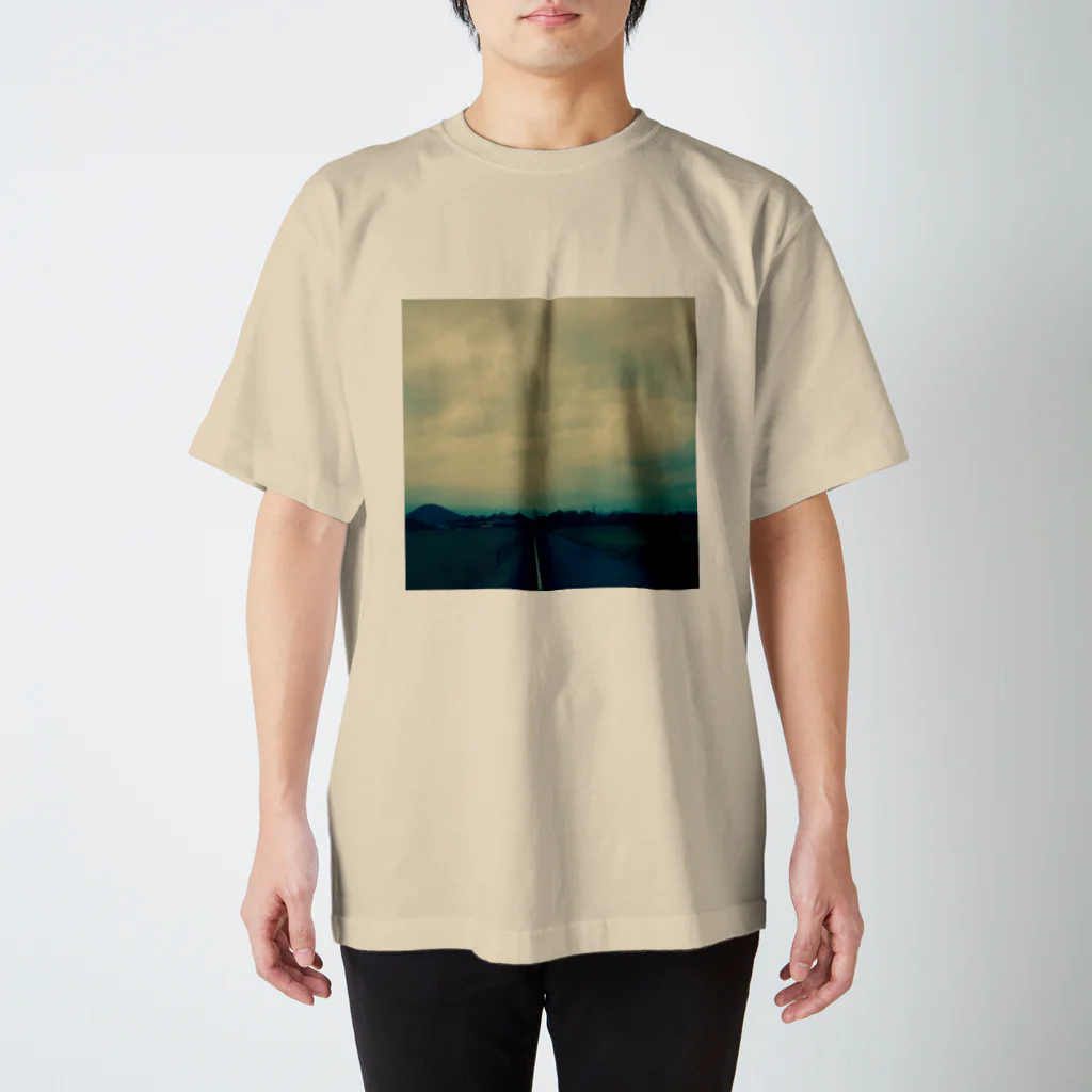 スマイリーK島(クソじま)のinaka Regular Fit T-Shirt