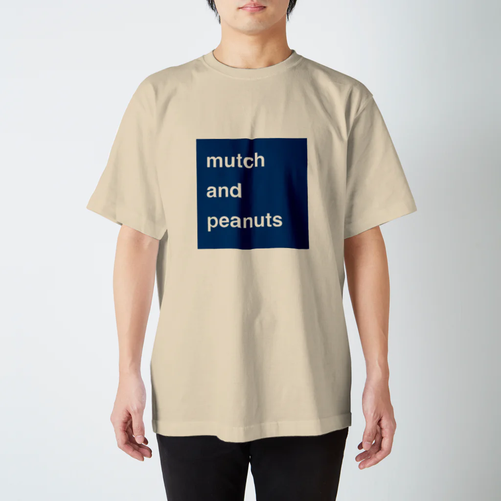 マッチとピーナッツのmutch and peanuts Regular Fit T-Shirt
