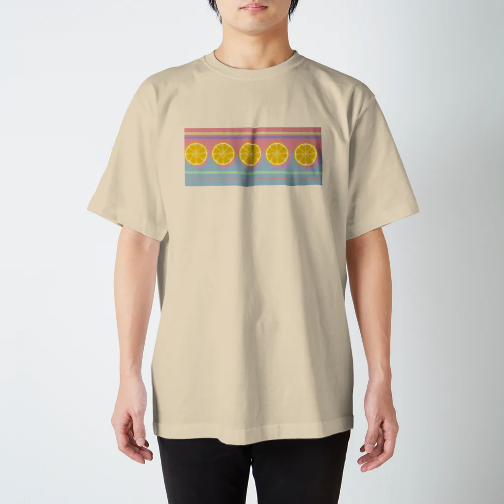 手描きのエトセトラのレモン断面 Regular Fit T-Shirt