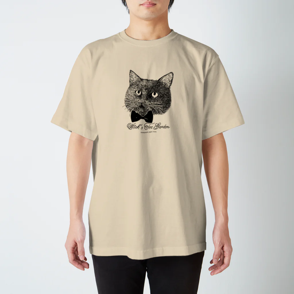 nemunoki paper itemの黒猫のヴィヴィ（蝶ネクタイ） スタンダードTシャツ