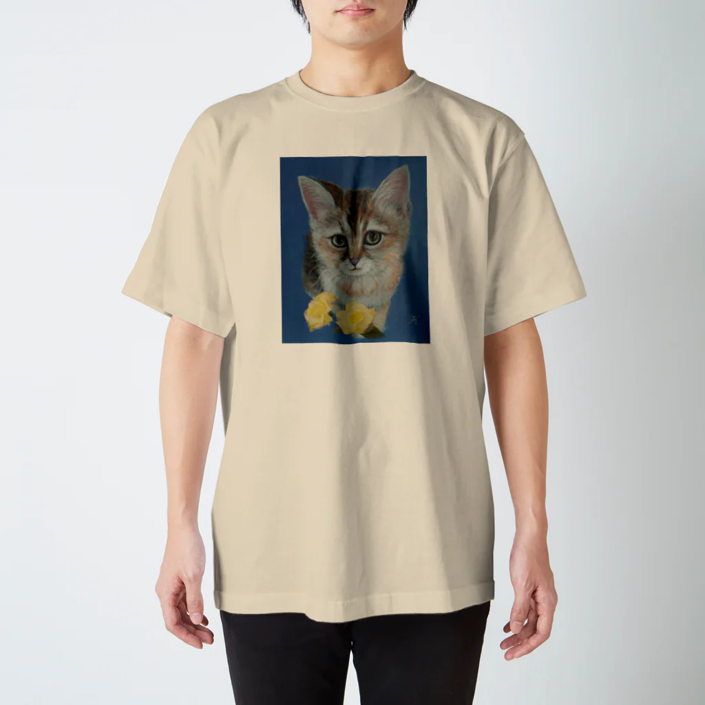 crystal-koaraの仔猫と幸せの黄色いバラ スタンダードTシャツ