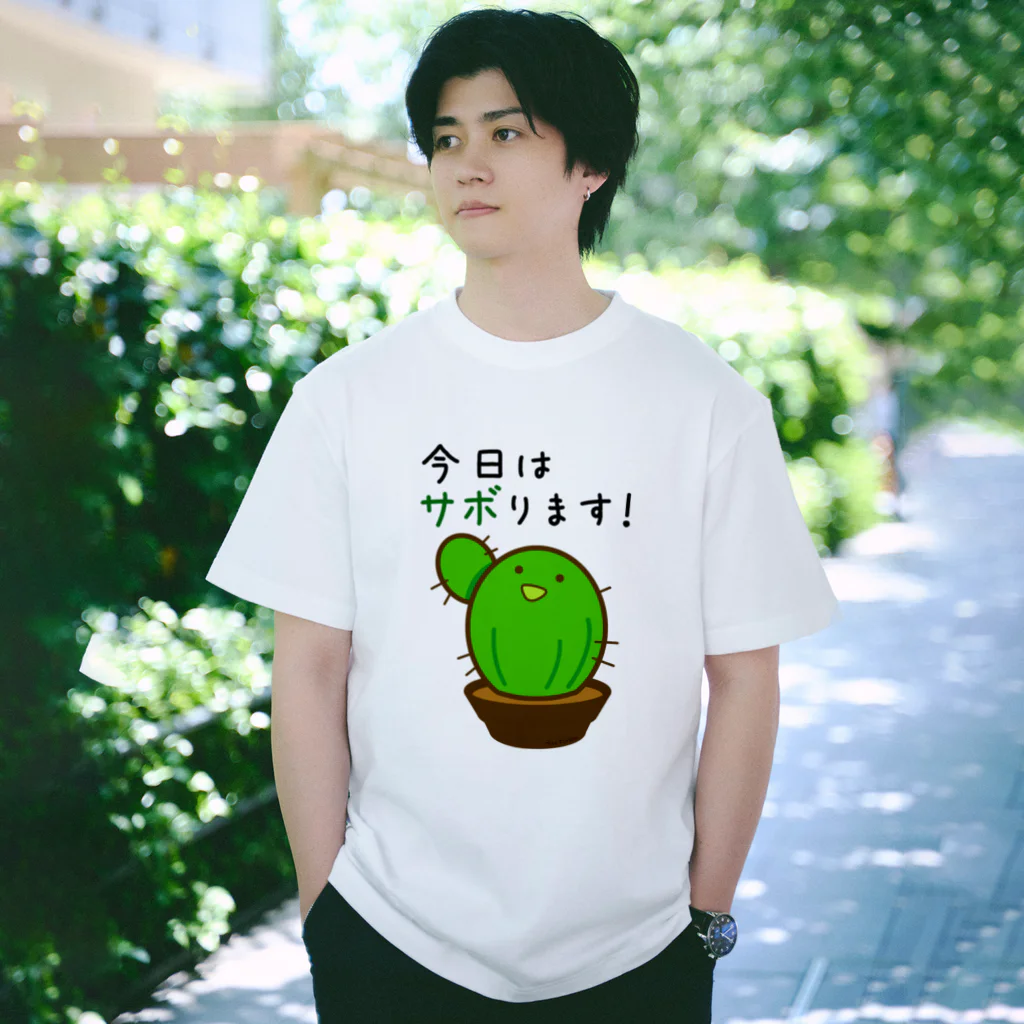 倉戸みとのサボりたいときに着るやつ Regular Fit T-Shirt