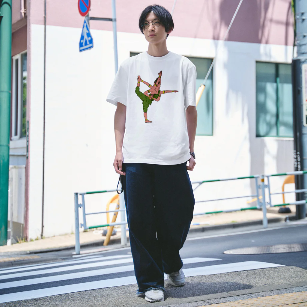 HOUSOの阿修羅YOGA Regular Fit T-Shirt