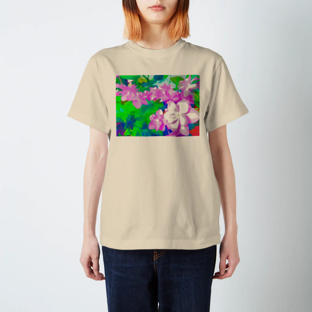 motomo.のピンクの紫陽花. スタンダードTシャツ