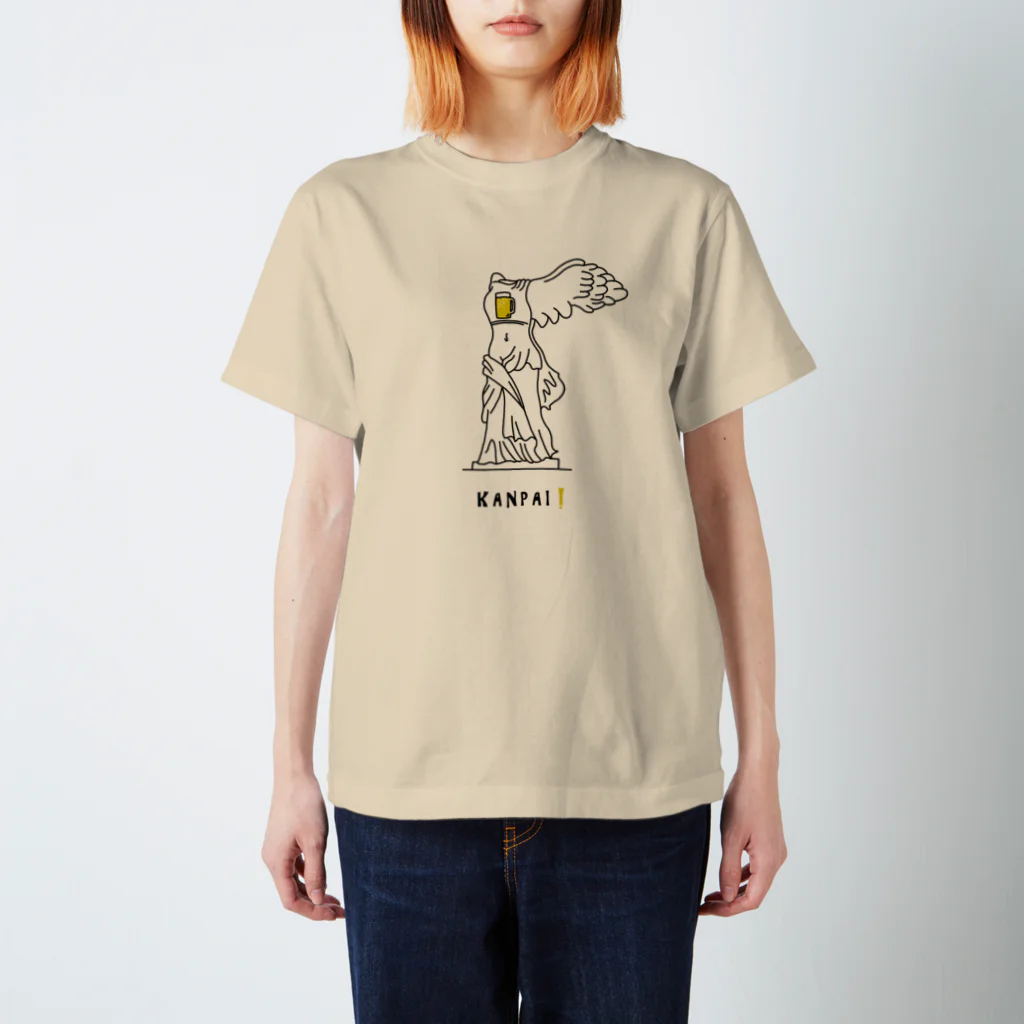 ビールとアート TM-3 Designの彫刻 × BEER（サモトラケのニケ）黒線画 Regular Fit T-Shirt