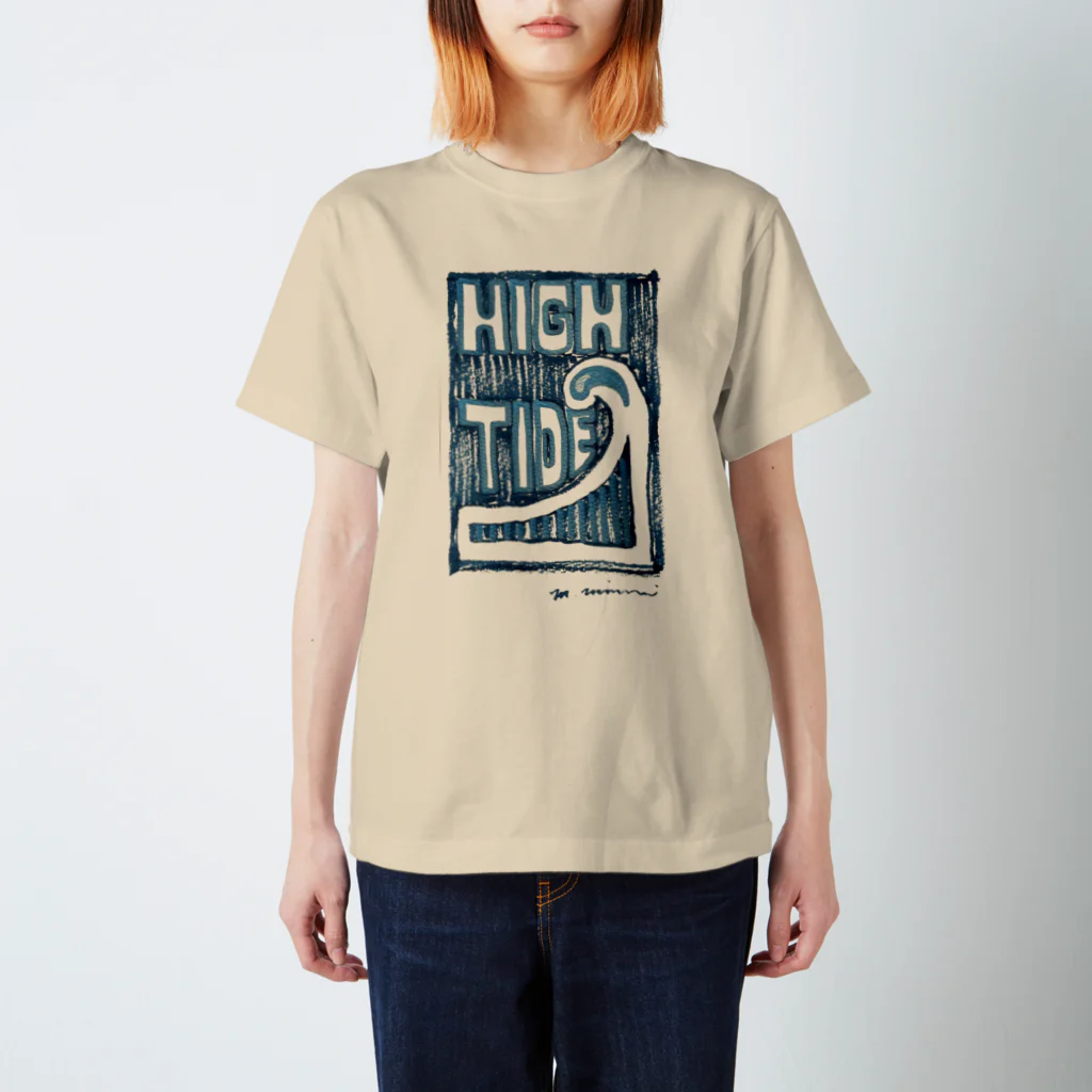 masahiro_minami_artのHIGH TIDE（ブルー） Regular Fit T-Shirt