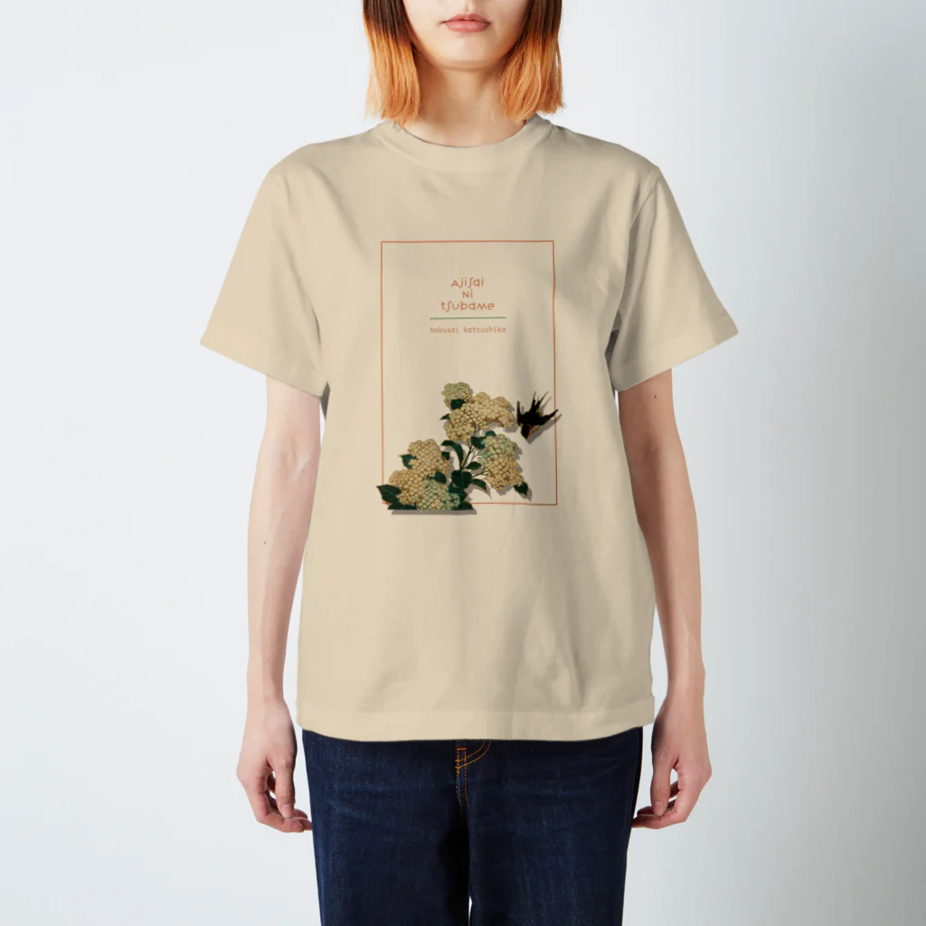 ZEN art marketのAJISAI ni TSUBAME｜スタンダードTシャツ Regular Fit T-Shirt