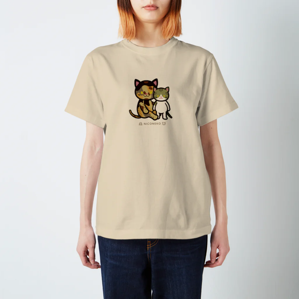 にこねこ【保護猫の保育園】のうずら・トントン親子Tシャツ 티셔츠