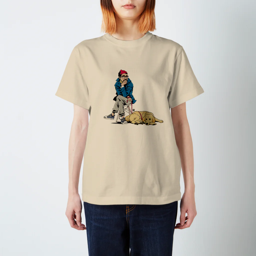 村田ポコのおじさんと犬（ゴールデンレトリバー） Regular Fit T-Shirt