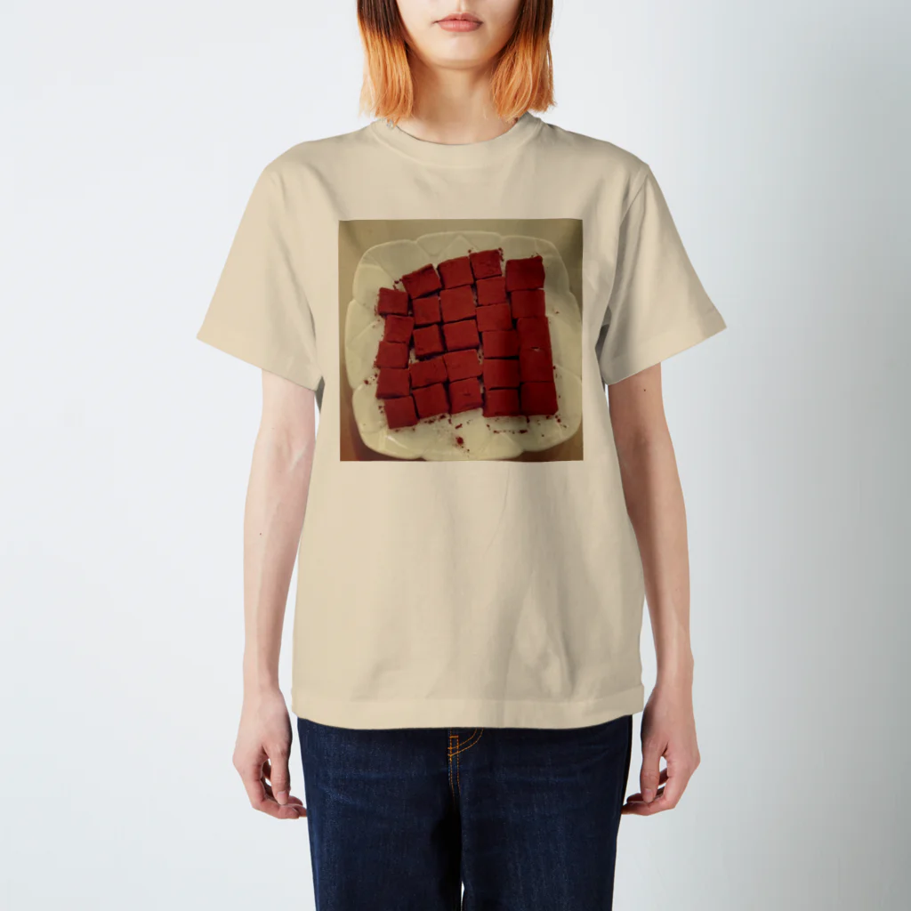 menchanの生チョコ Regular Fit T-Shirt