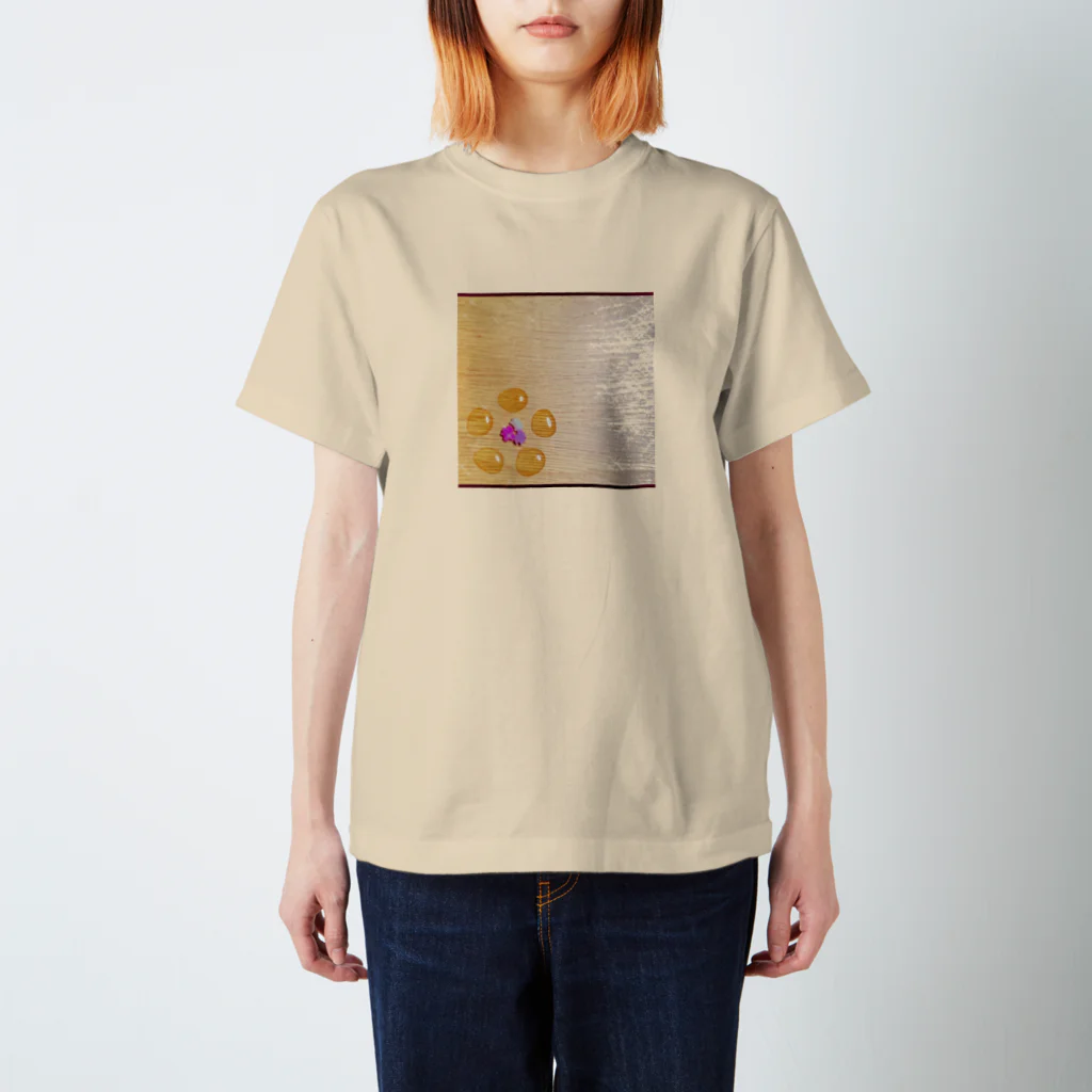 hitomin311のginkgo sugar flower スタンダードTシャツ