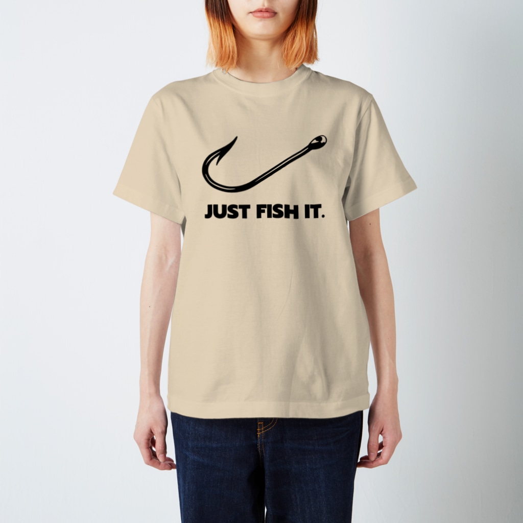 gemgemshopのJUST FISH IT (ナイキ パロディー) Regular Fit T-Shirt
