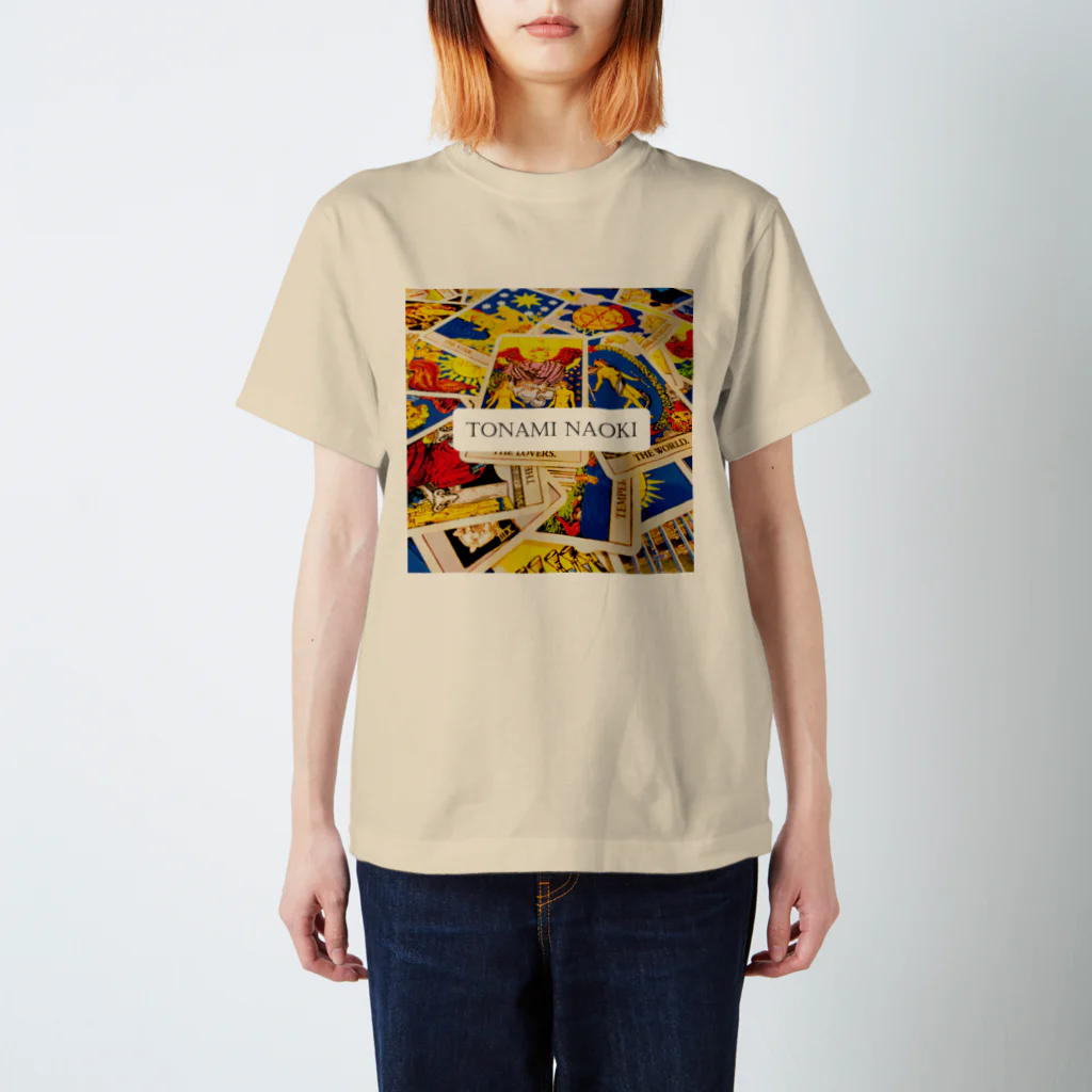 TONAMI NAOKIのタロット物販ブースのTONAMI NAOKI LOGO Regular Fit T-Shirt
