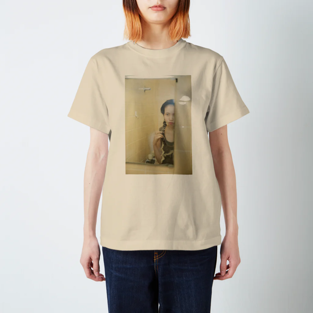 マシロ　ミュージアムショップの鏡ごしのうさこ Regular Fit T-Shirt