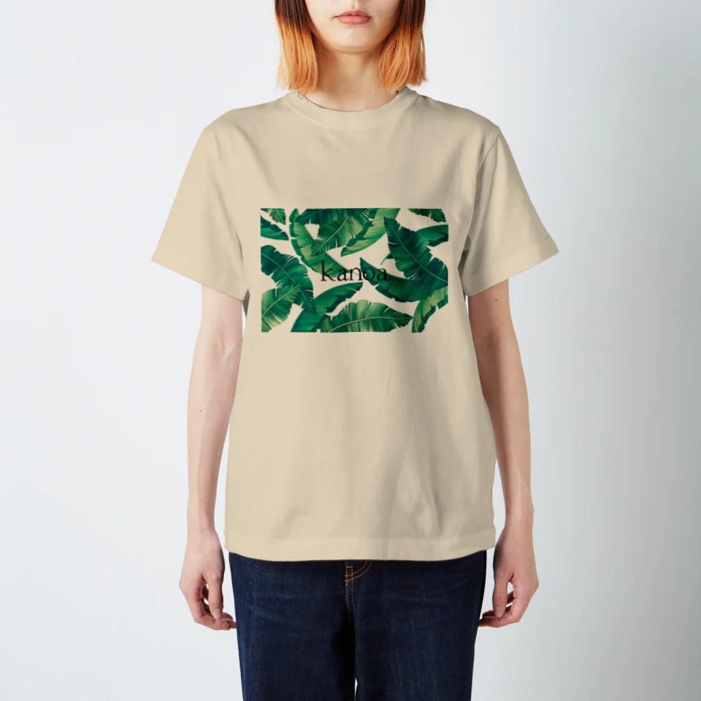 ひぐち あいのKanoa Regular Fit T-Shirt