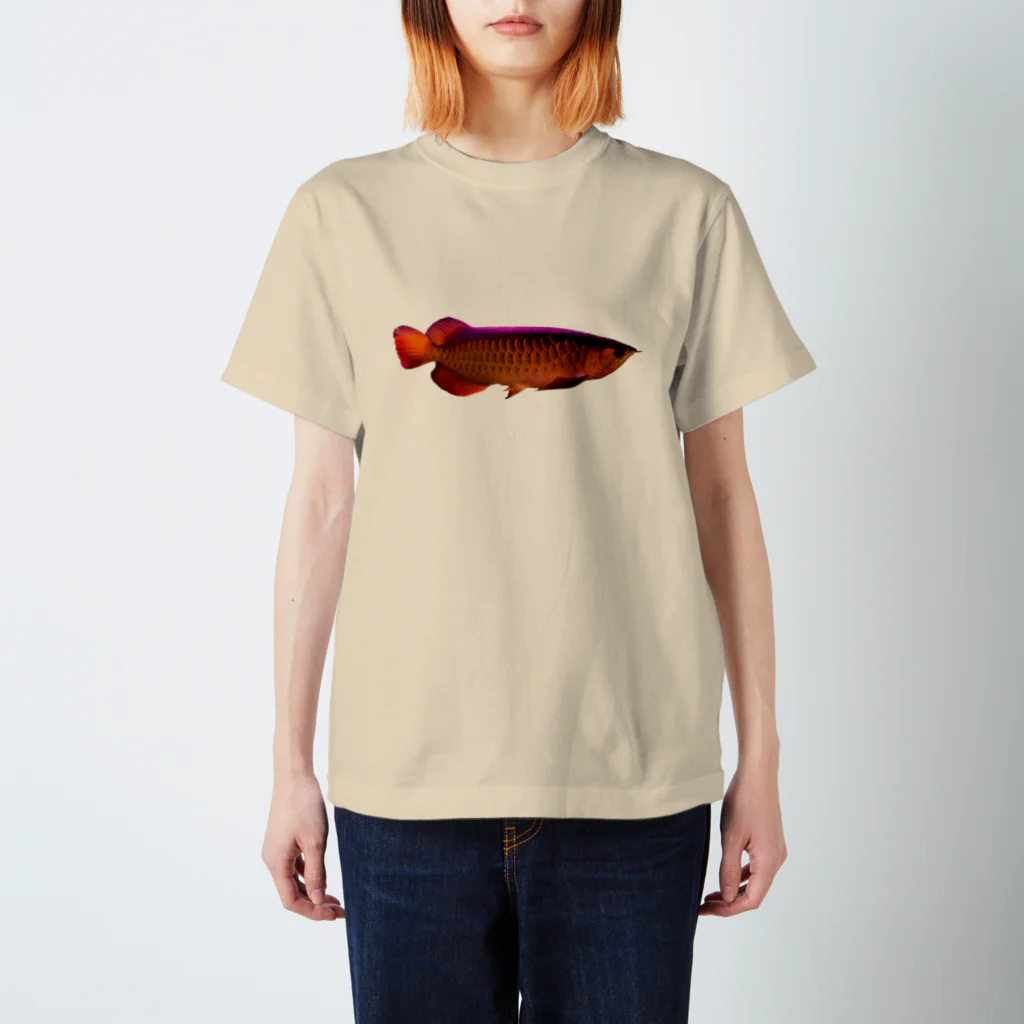 wooofactoryの金のアロワナ Regular Fit T-Shirt