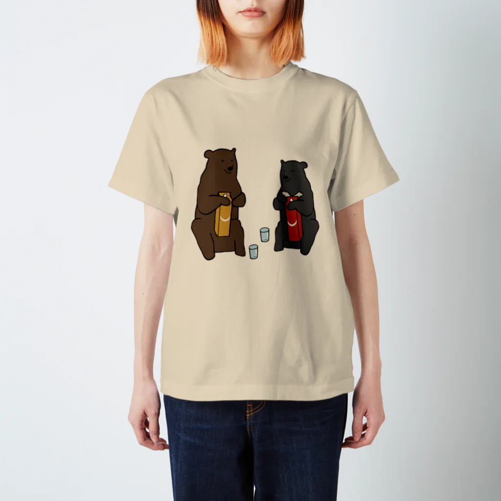 カモシカ亭のヒグマとツキノワグマと日本酒 スタンダードTシャツ