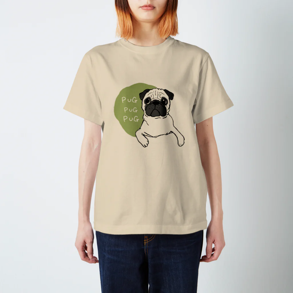 Ayumi HIdakaのPUGPUGPUG フォーン✖️グリーン Regular Fit T-Shirt