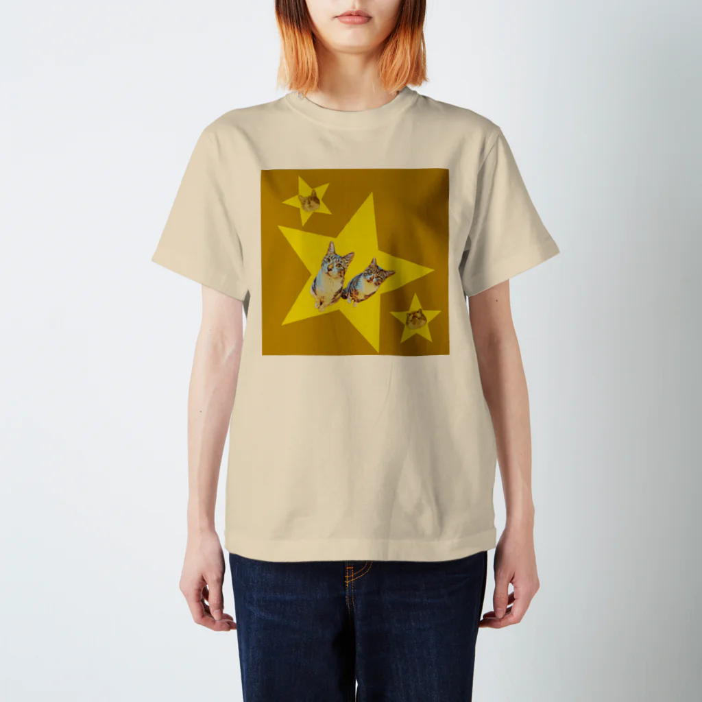 BARUZUKIの星にゃんこ Regular Fit T-Shirt