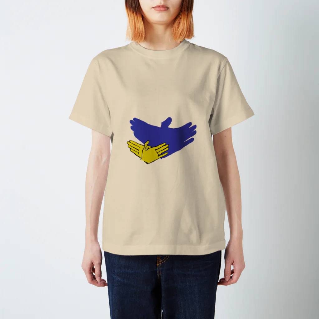 tagame_88の#ウクライナ　応援　平和の鳩 スタンダードTシャツ