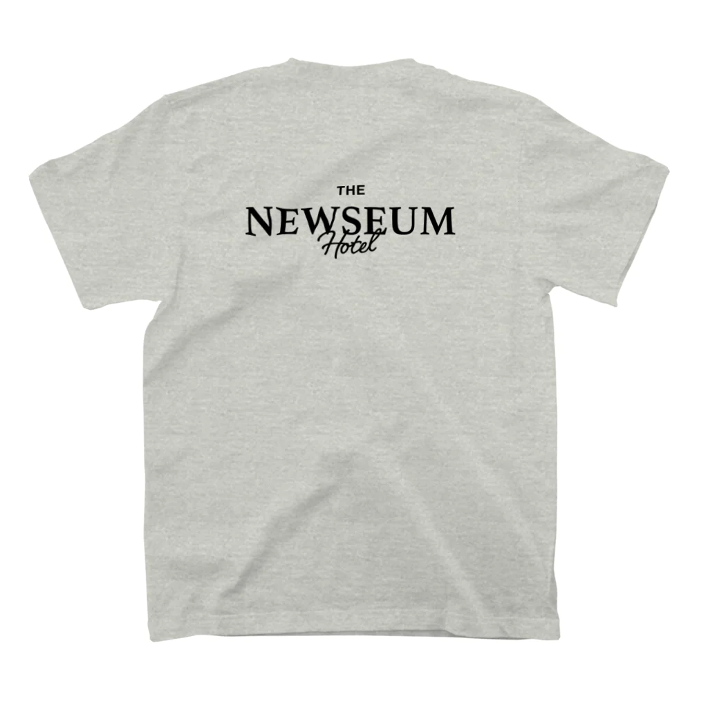 mynameis___のTHE NEWSEUM Hotel オフィシャルグッズ スタンダードTシャツの裏面