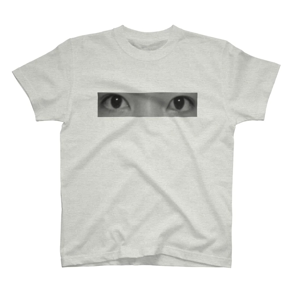 にくまんの瞳 Regular Fit T-Shirt