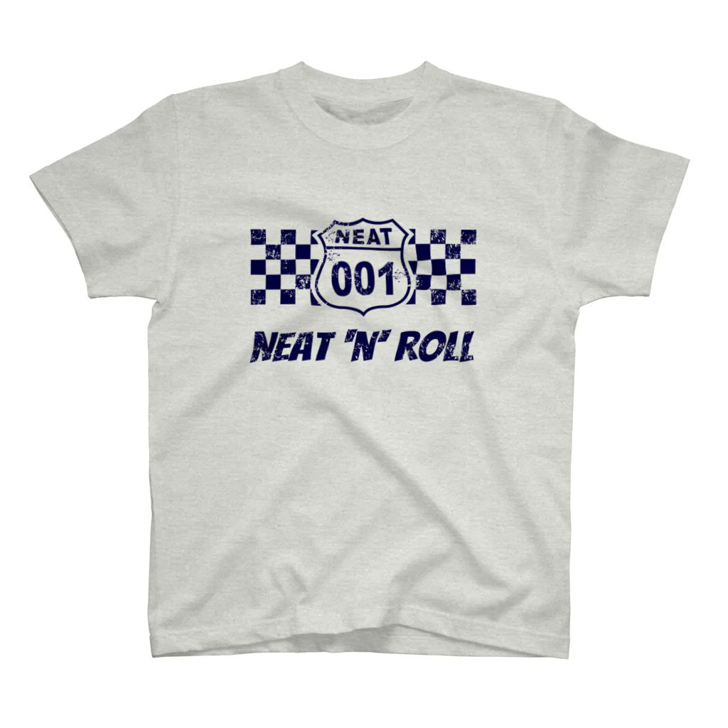NEAT001のNEAT001ロゴ＋チェッカーフラッグ （淡色生地用） スタンダードTシャツ