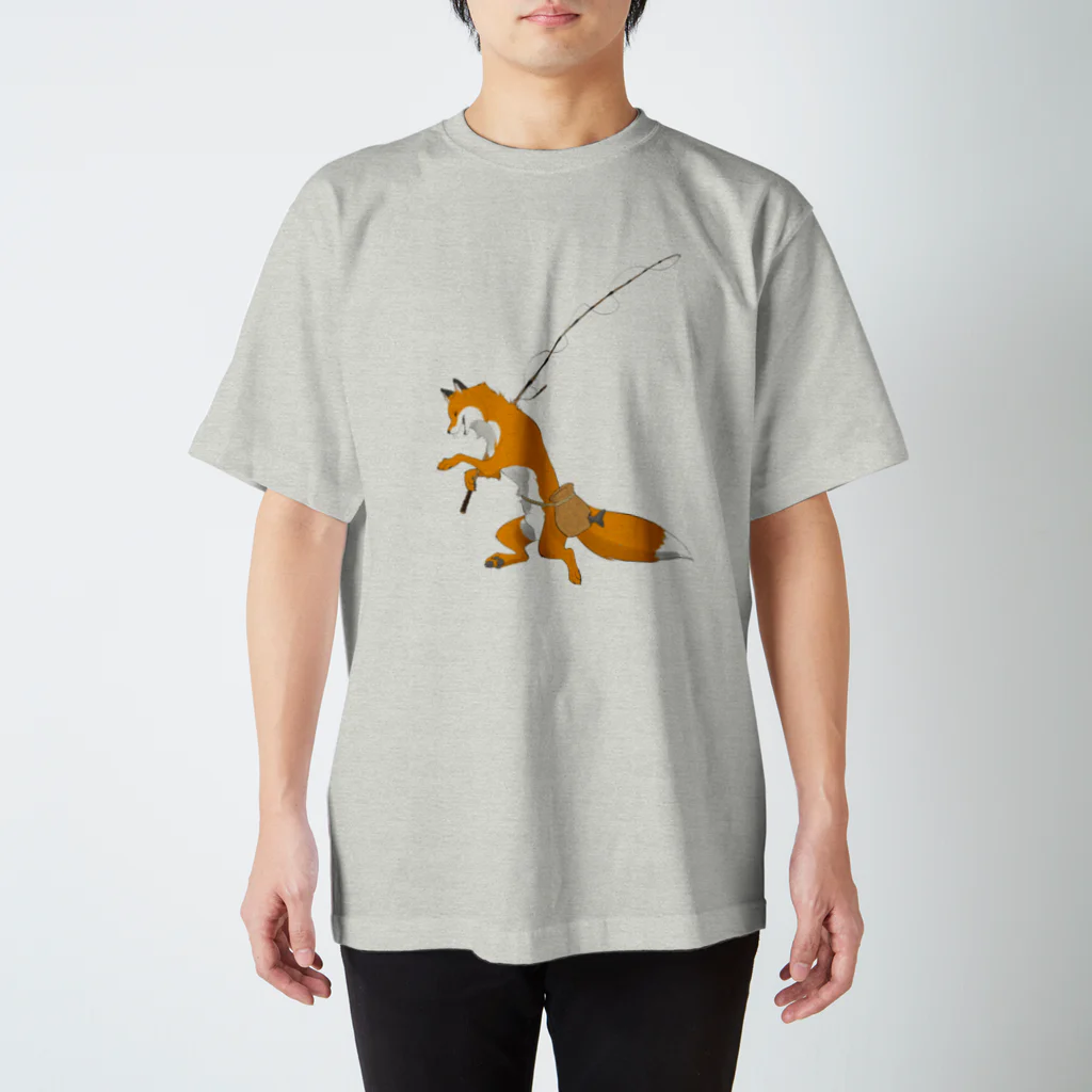 黒狐堂のでっかい魚をカミさんに！ Regular Fit T-Shirt