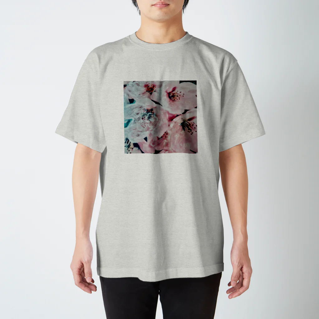 GreenTeaBreak + NaomYb’のBlossoms : shine  Regular Fit T-Shirt