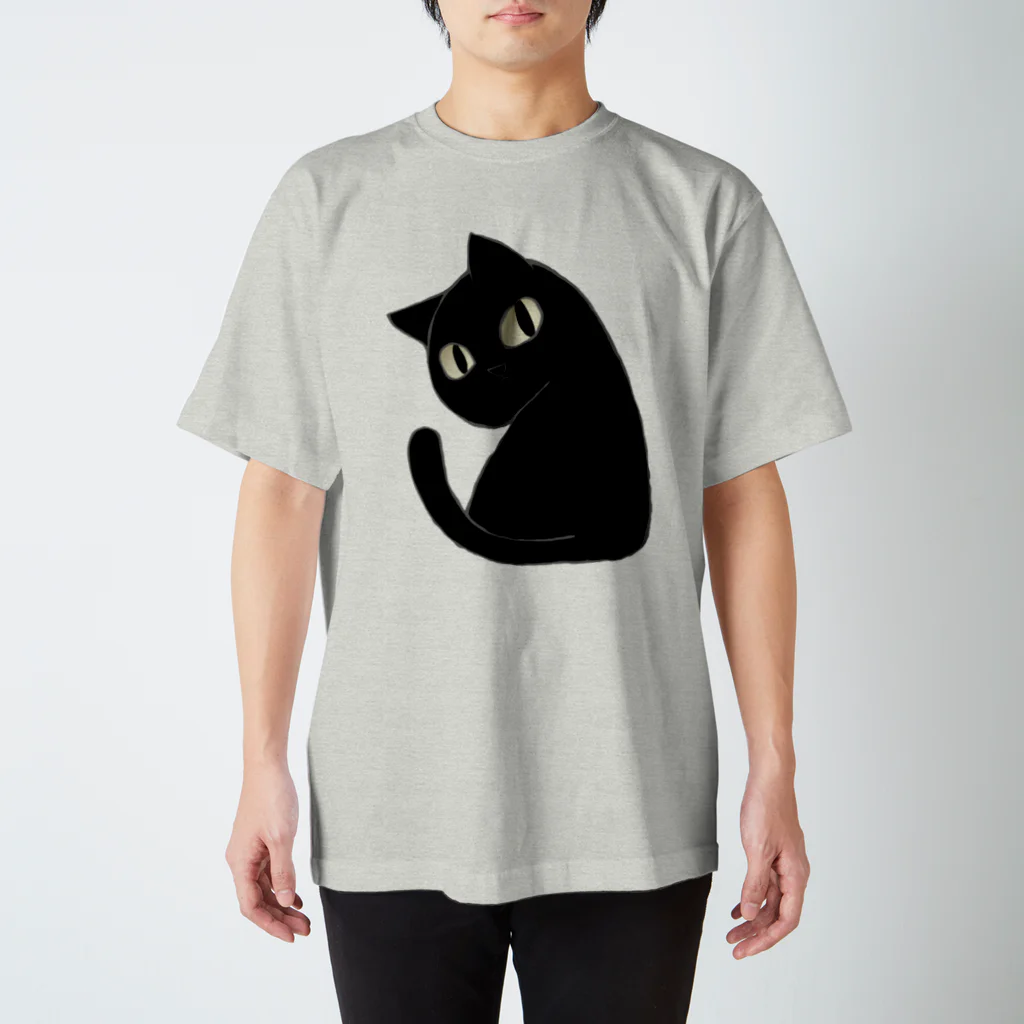 ポイズン抹茶の黒猫 Regular Fit T-Shirt