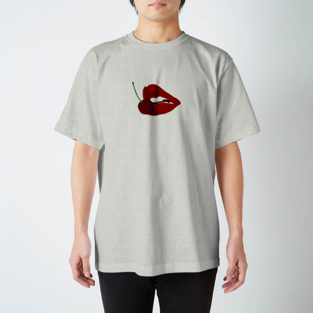 roa_002のCHERRY Regular Fit T-Shirt