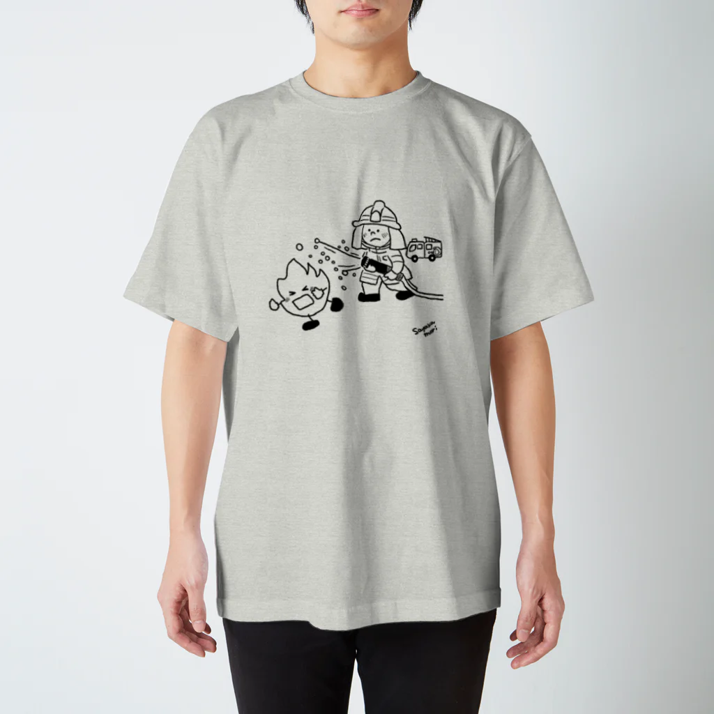 イラストレーター森さやかの消防士さんとほのおくん Regular Fit T-Shirt